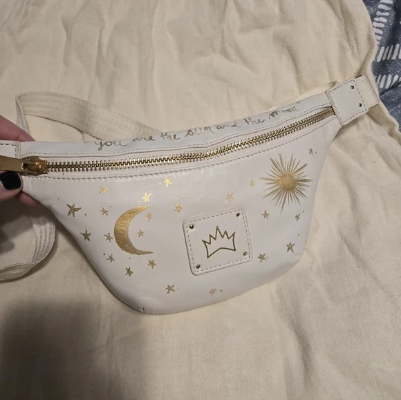 Have Some Fun Today Belt Bag Leather And Hand Painted - Picture 3 of 4